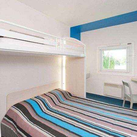 Hotelf1 Saint Brieuc Tregueux Bagian luar foto