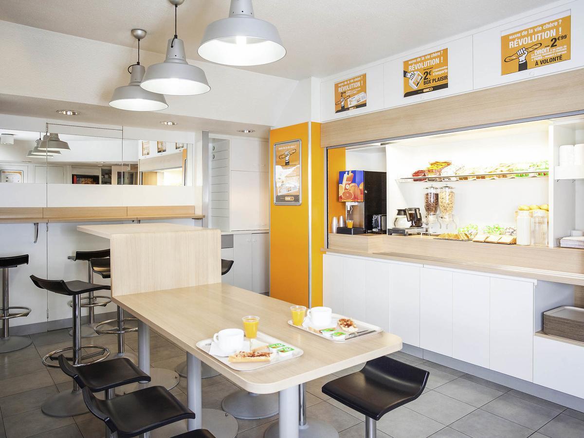 Hotelf1 Saint Brieuc Tregueux Bagian luar foto